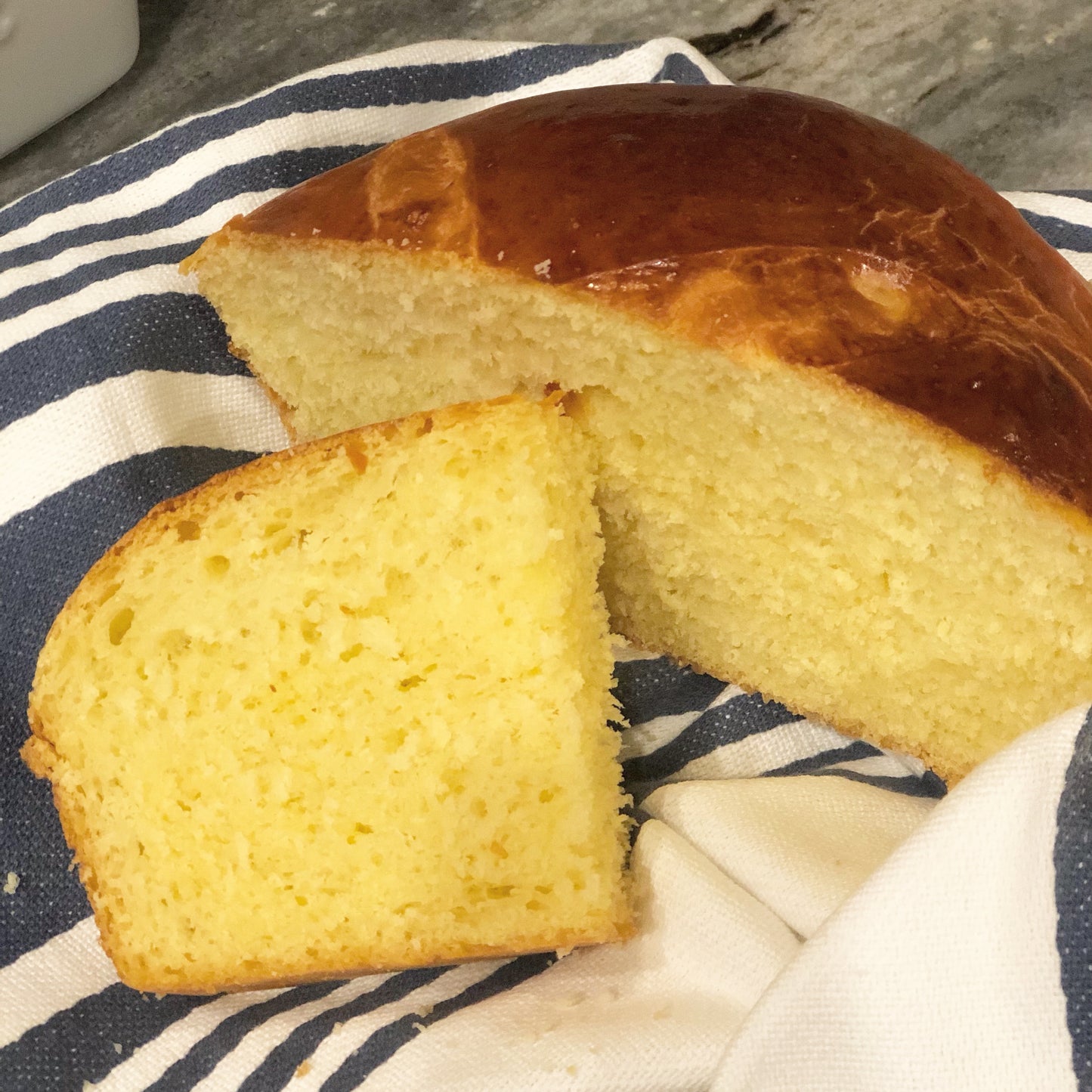 Massa Sovada (sweet bread)